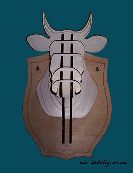 Голова коровы в стиле d-torso из фанеры