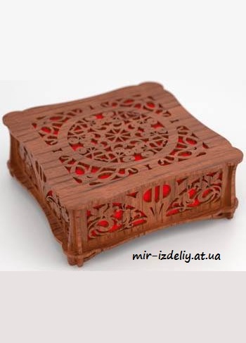 Шкатулка Ягодка из фанеры