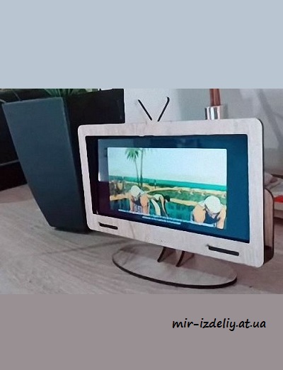 Подставка для телефона в виде монитора из фанеры