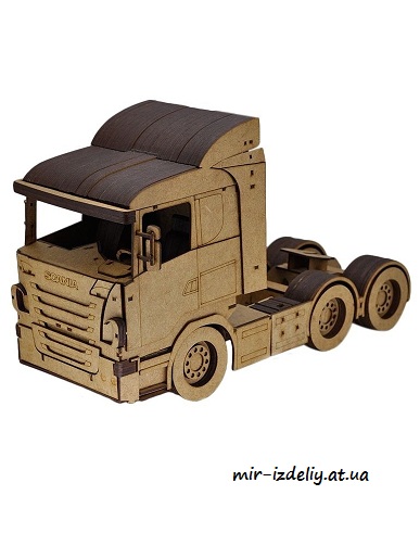 Кабина грузовика SCANIA из фанеры